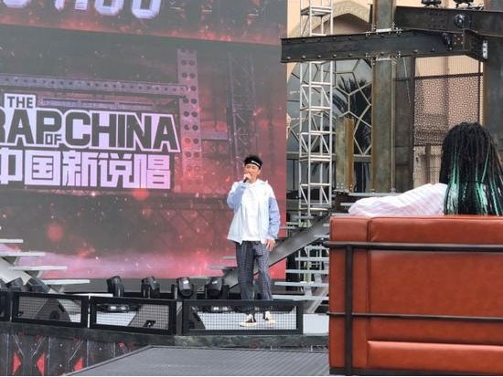 《中国新说唱》北美赛区录制留学生热烈登场